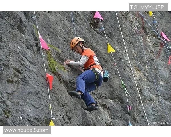 攀岩精神：探索成都攀岩队员的心理素质与挑战应对策略