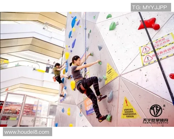 深圳攀岩队的包夹体系与攀岩战术的深度解析与应用探讨 深圳攀岩队的包夹体系与攀岩战术的深度解析与应用探讨