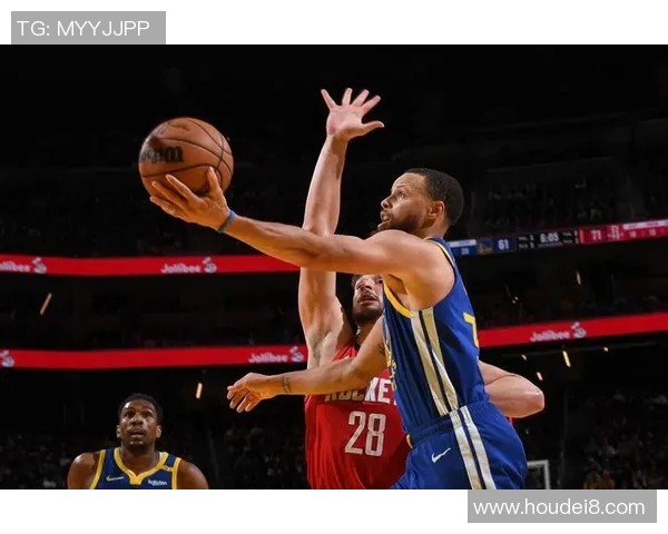 勇士与火箭圣诞节对决精彩回顾及赛前分析 勇士与火箭圣诞节对决精彩回顾及赛前分析