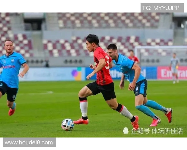 多德勒支与斯球队激战正酣精彩对决引发球迷热议 多德勒支与斯球队激战正酣精彩对决引发球迷热议