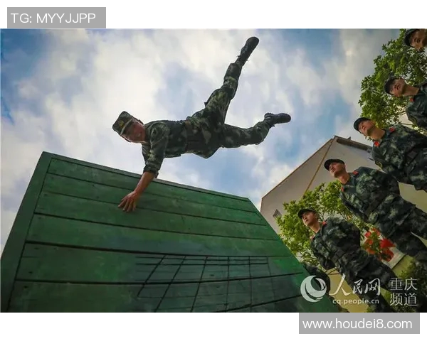 重庆足球队的奋斗历程与荣耀追寻的真实纪实 重庆足球队的奋斗历程与荣耀追寻的真实纪实