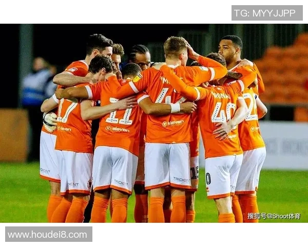 雷丁与布莱克浦激战正酣比分揭晓精彩瞬间回顾