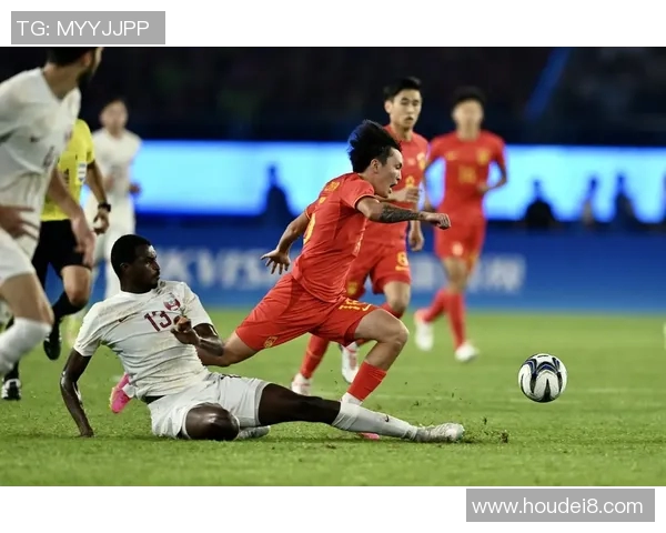 2018年9月中国男足迎战卡塔尔全力争胜展现实力与斗志 2018年9月中国男足迎战卡塔尔全力争胜展现实力与斗志