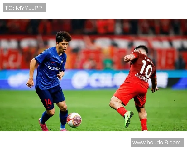 上海上港直播大连对决精彩瞬间回顾与赛前分析 上海上港直播大连对决精彩瞬间回顾与赛前分析