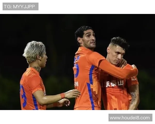 加维带领球队迎战强敌展现出色表现助力争冠之路